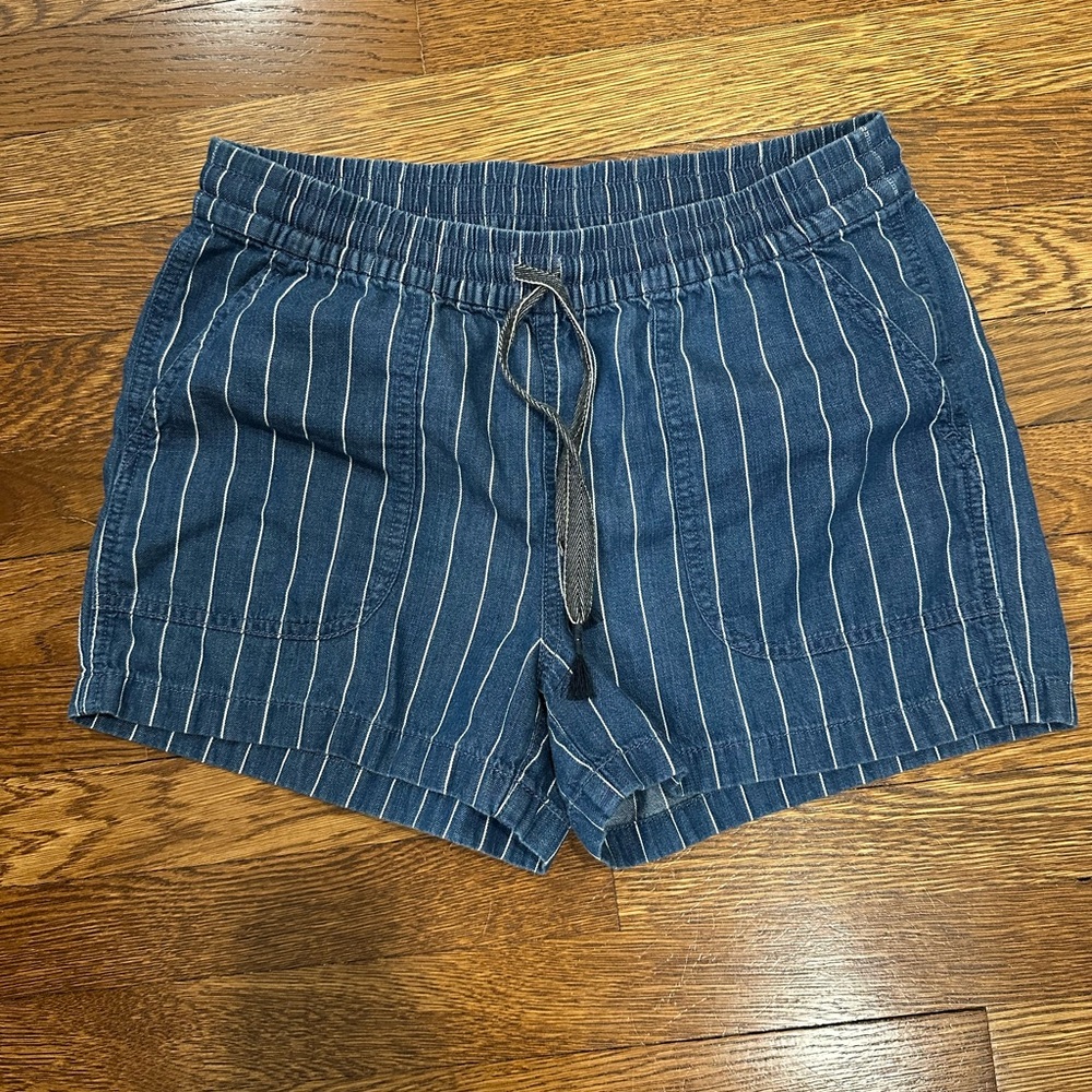 J.Crew Seaside Short (XS)